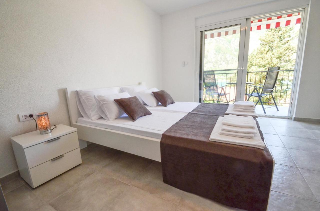 Bay View Apartments Котор Екстериор снимка